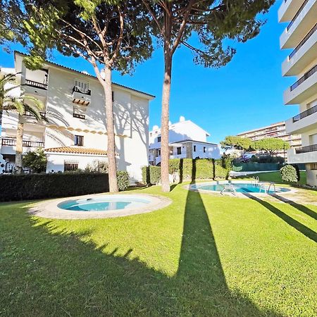 L' Escala Apartamento En La Escala Con Piscina Y Parking מראה חיצוני תמונה