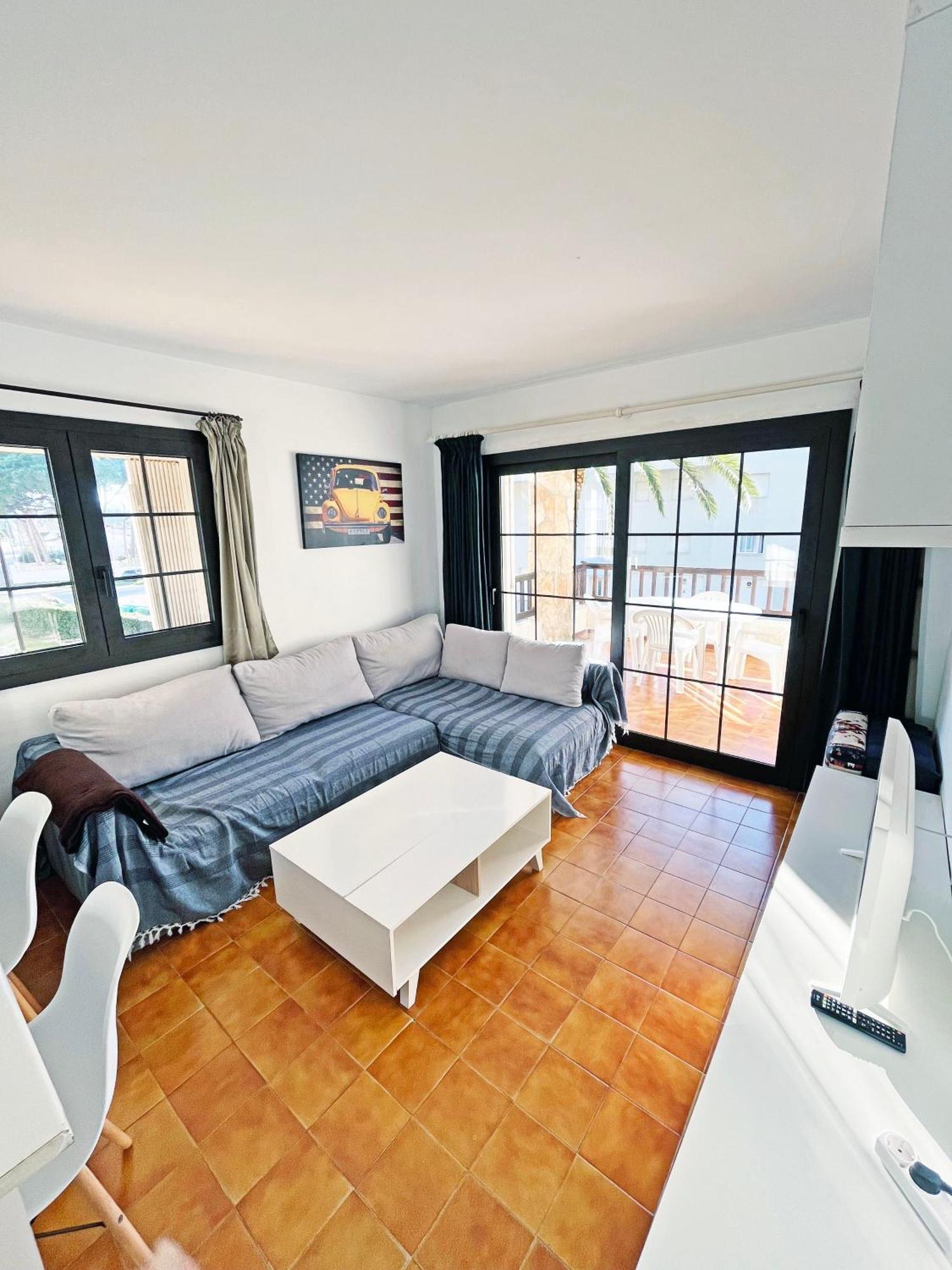 L' Escala Apartamento En La Escala Con Piscina Y Parking מראה חיצוני תמונה