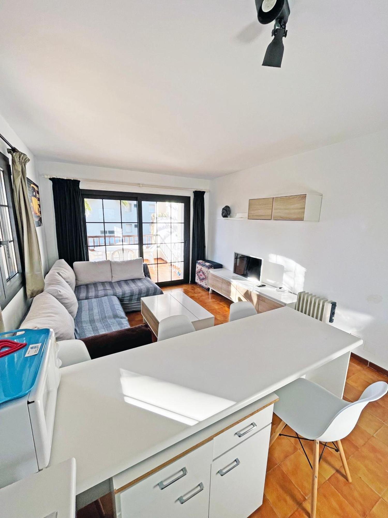 L' Escala Apartamento En La Escala Con Piscina Y Parking מראה חיצוני תמונה
