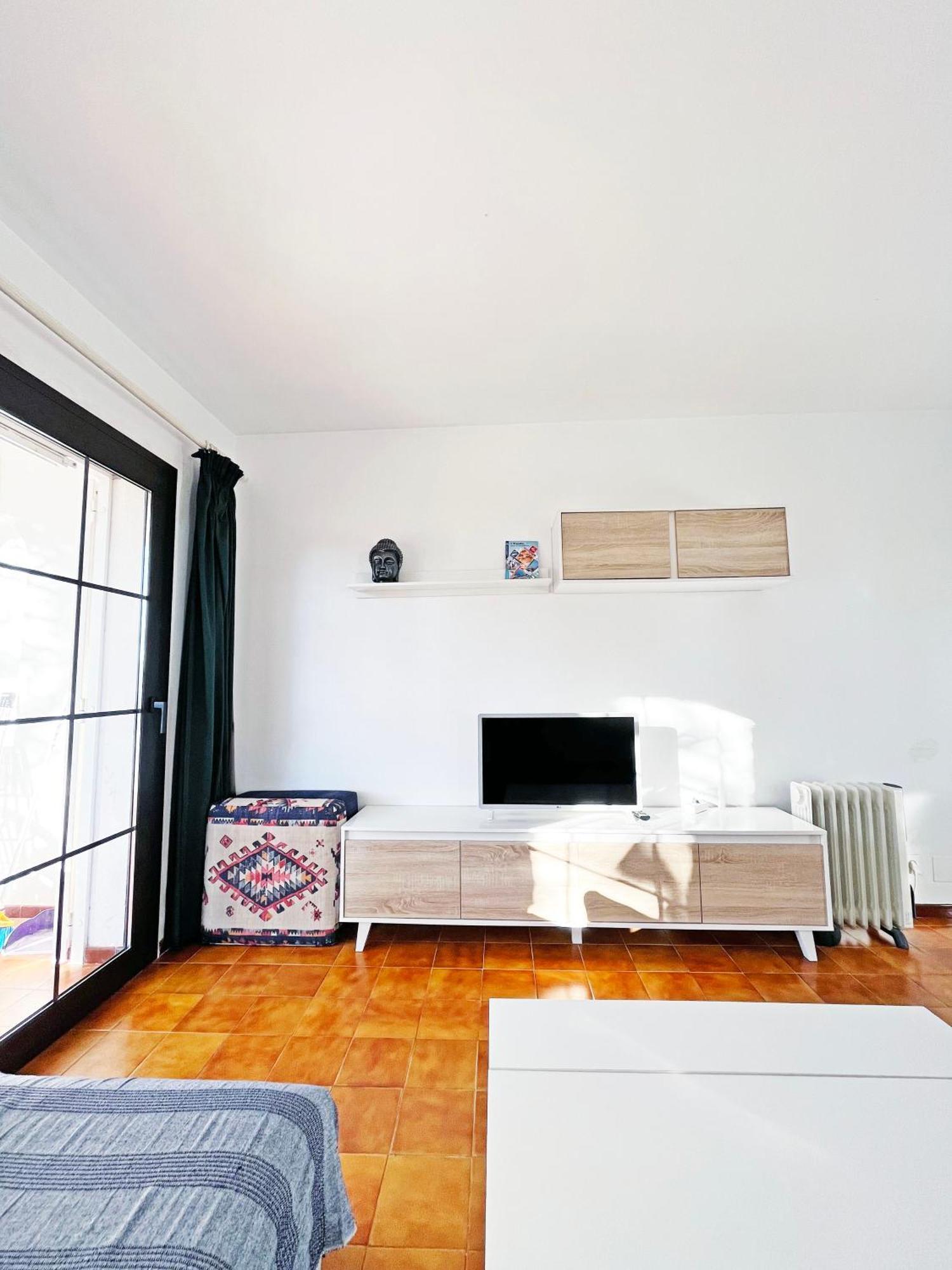 L' Escala Apartamento En La Escala Con Piscina Y Parking מראה חיצוני תמונה